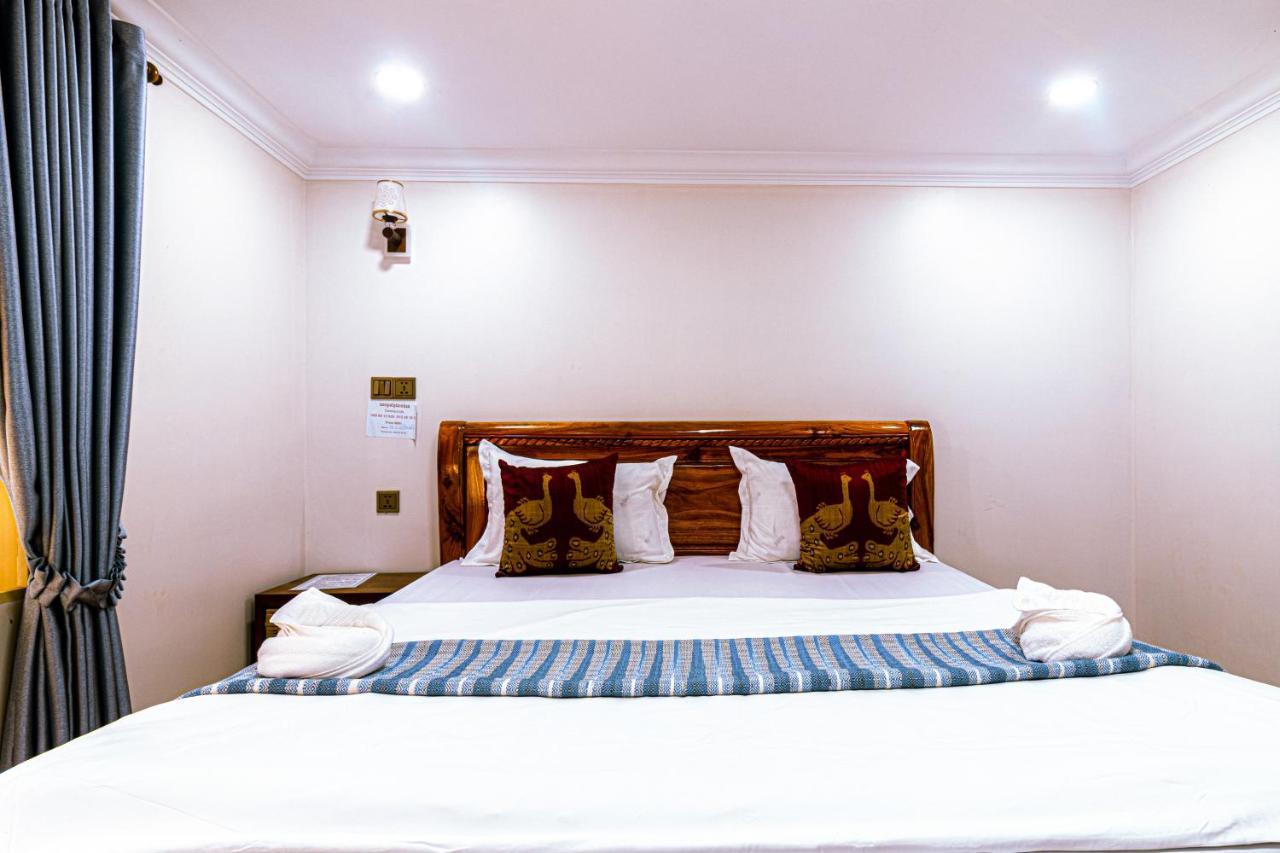 Seagull Guesthouse Kampot Exterior photo